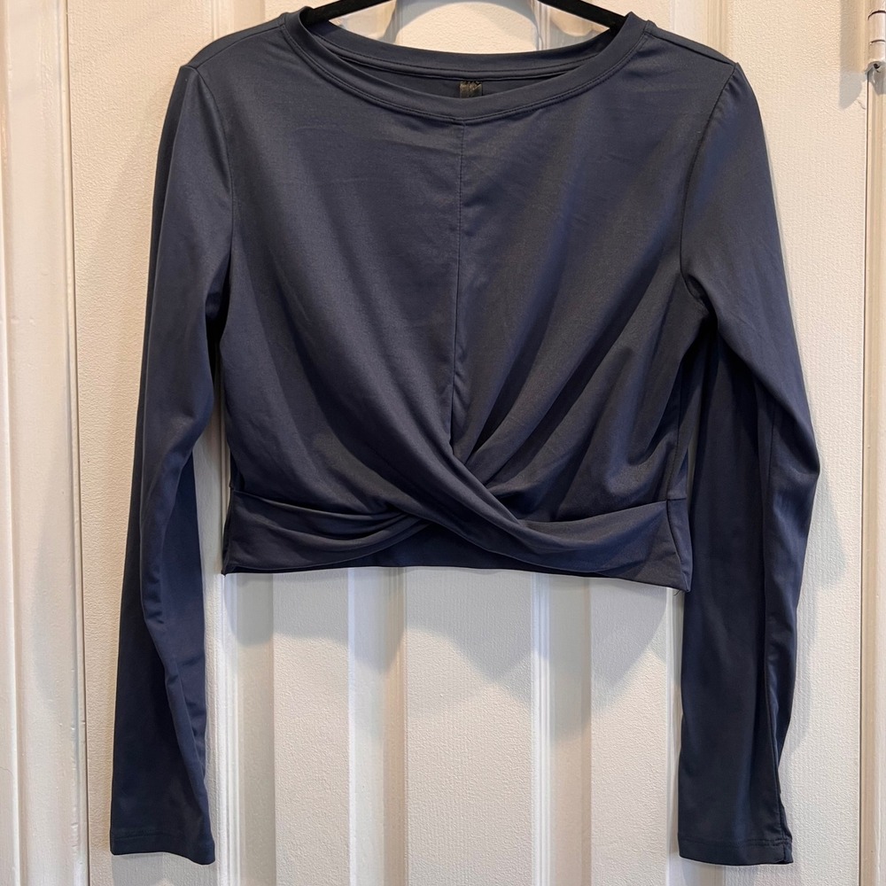 Kyodan Women Long Sleeve Twist Front Crop Top BlueActivewear Large
